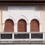 Jak otworzyć kasetę rolety zewnętrznej